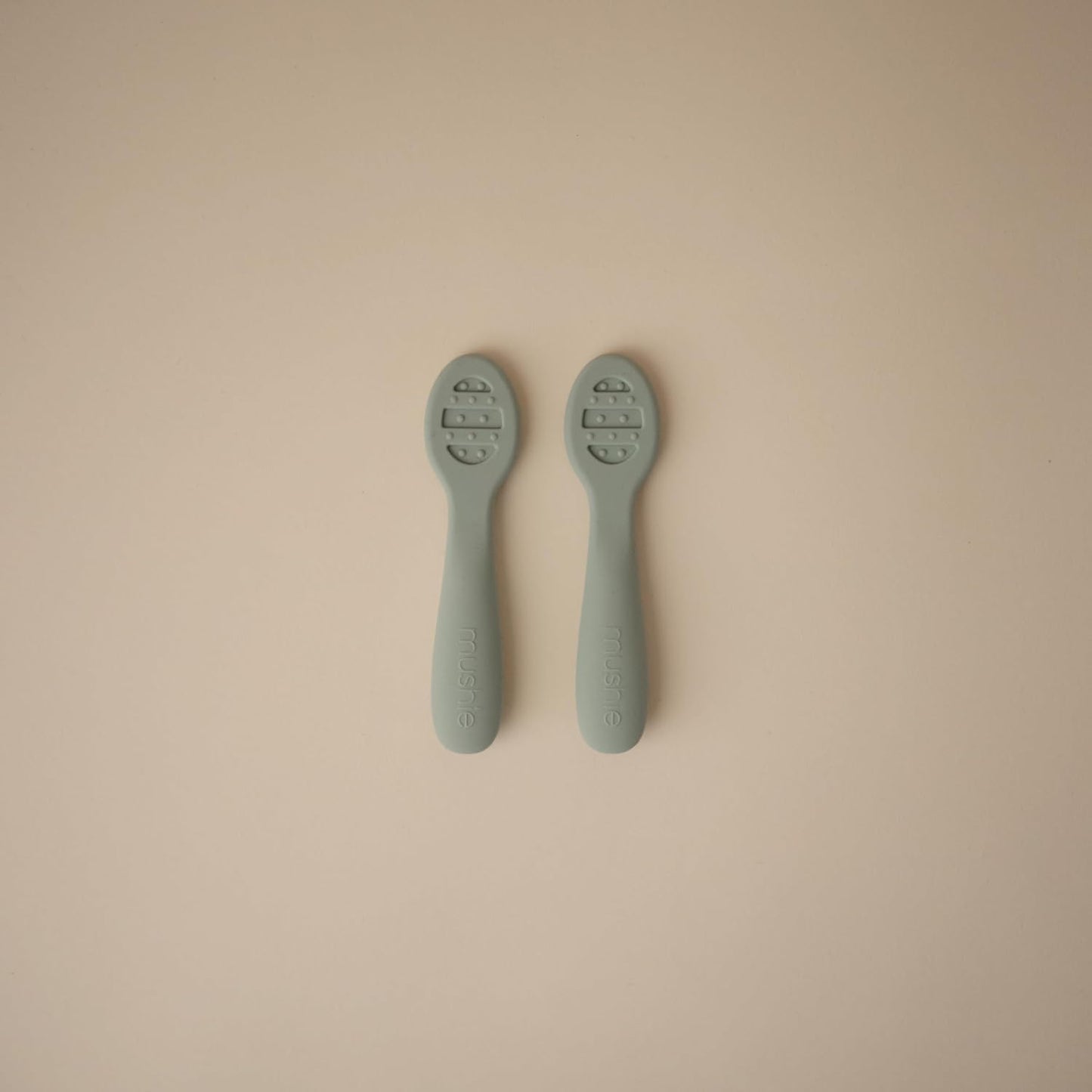 mushie Silicone First Feeding Baby Spoons | 2 Pack (Cambridge Blue/Shifting Sand)