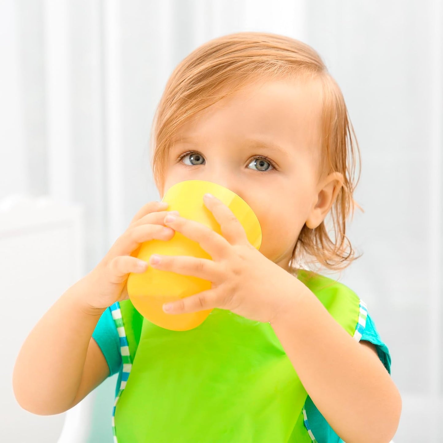 Avanchy Silicone Training Cup – 12 oz Open Cup for Toddlers and Infants – Ideal for Baby Led Weaning and Transitioning from Bottles, Green